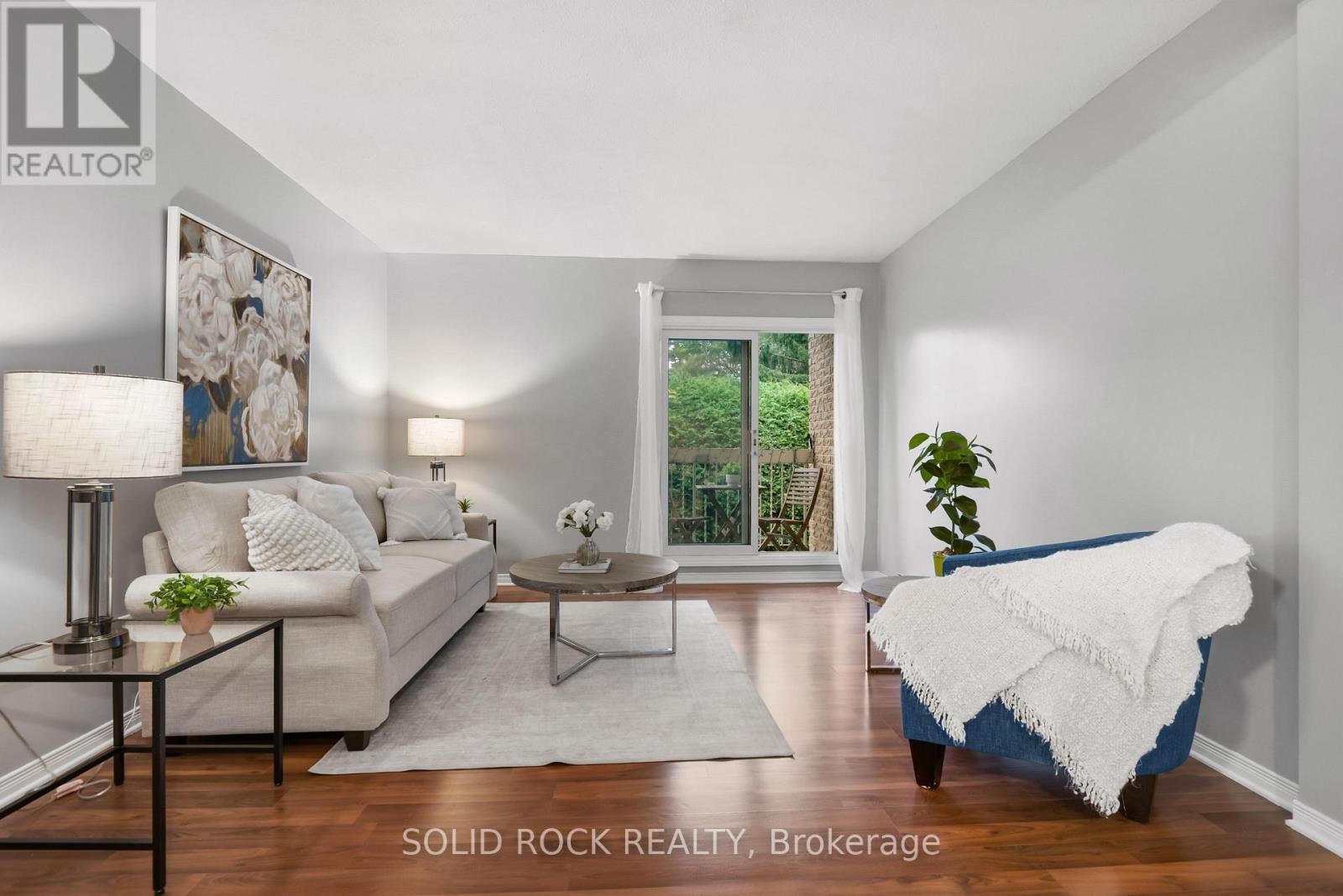 #207 190 ELGIN STREET W - 3