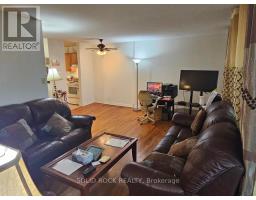 304 - 2000 Jasmine Crescent, Ottawa, ON K1J8K4 Photo 13
