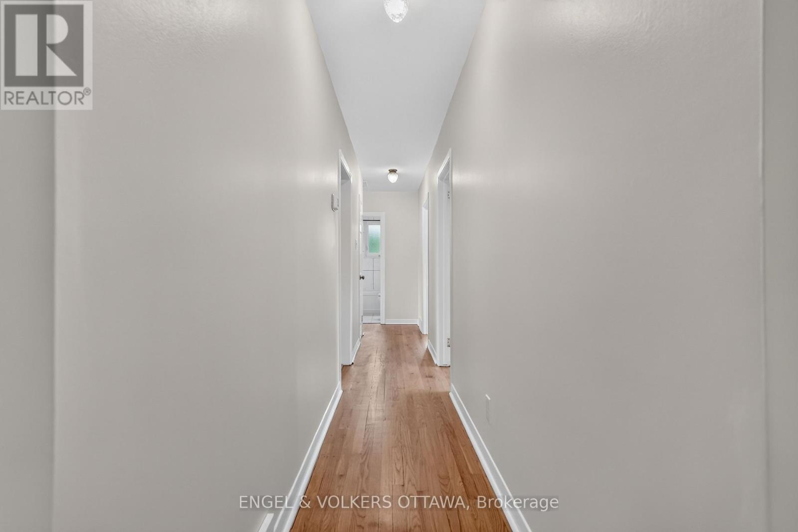 1238 ST. PAUL AVENUE - Image 19