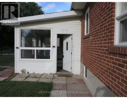 Foyer - 456 Drewry Avenue, Toronto, ON M2R2K7 Photo 6