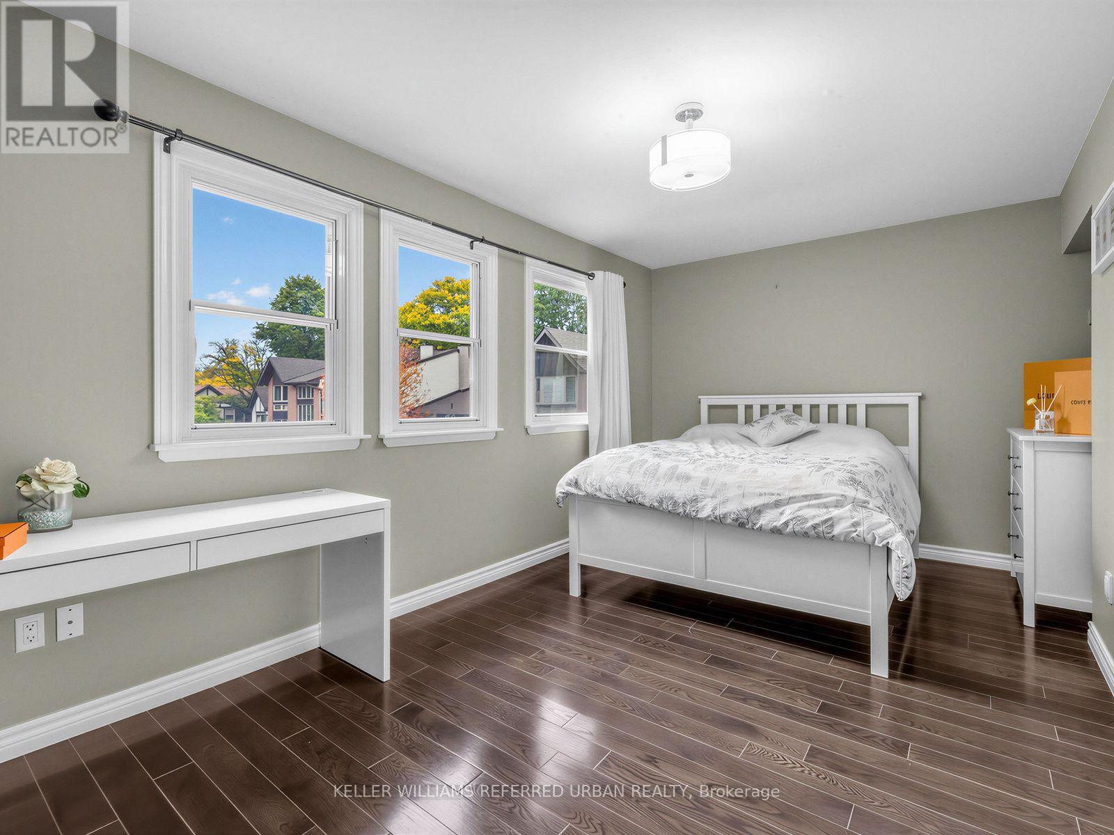 55 ENGLISH IVYWAY - 28