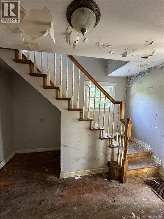 52 Chestnut Street - Image 3