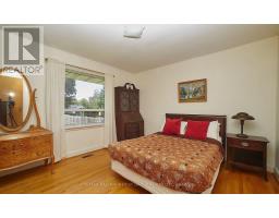 212 Hallett Avenue, Whitby, ON L1N5K8 Photo 12