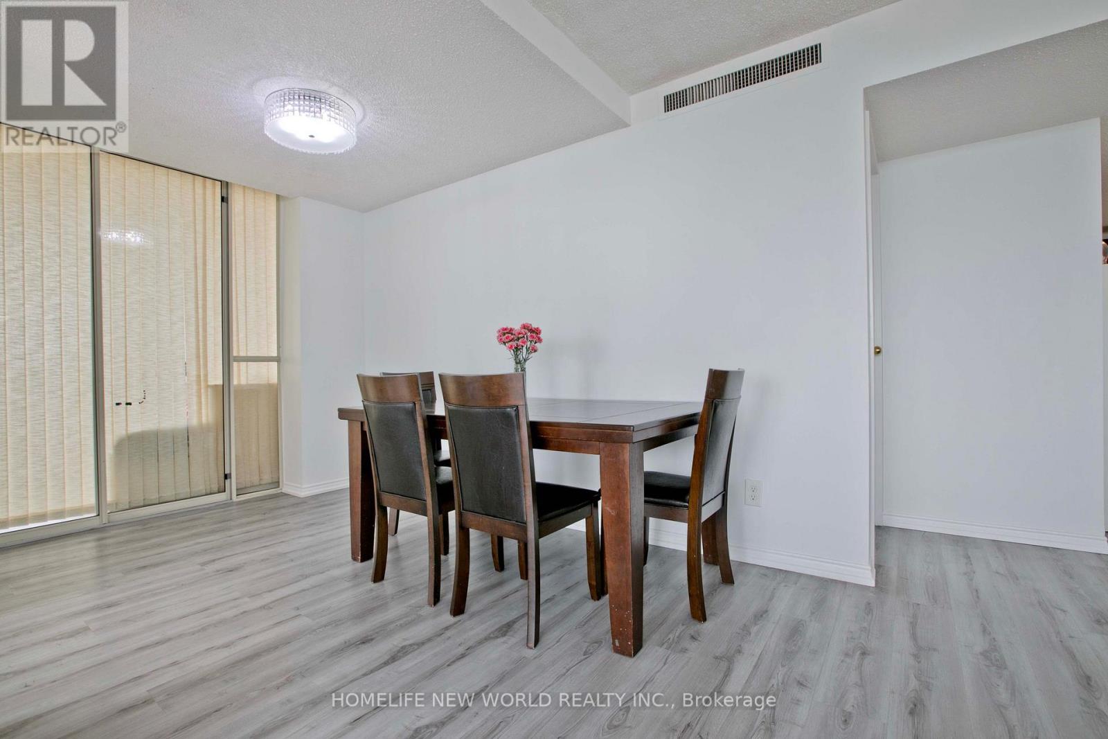 #1204 160 ALTON TOWERS CIRCLE - 10