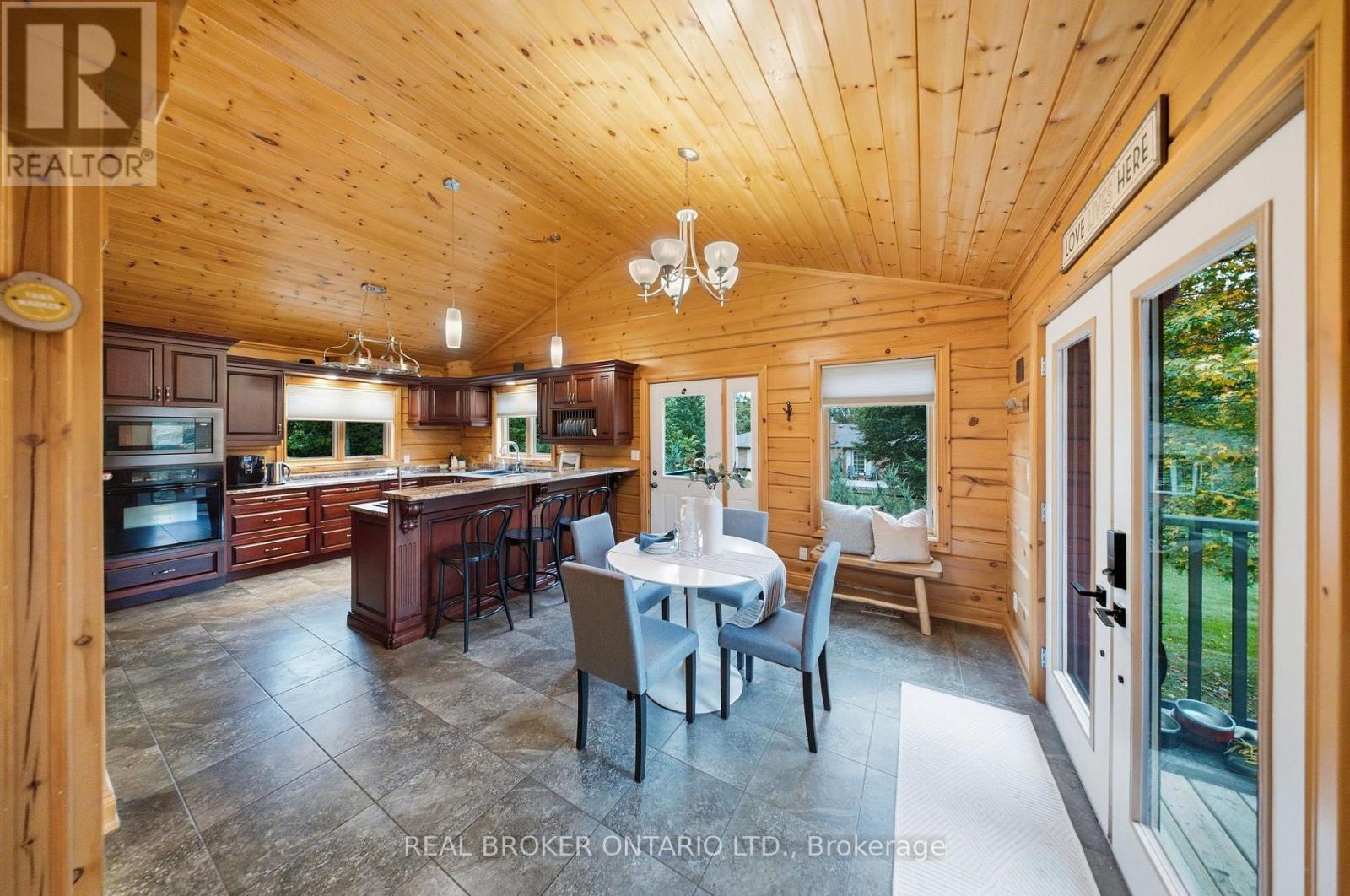 2 Limosano Street, Scugog, ON photo 11
