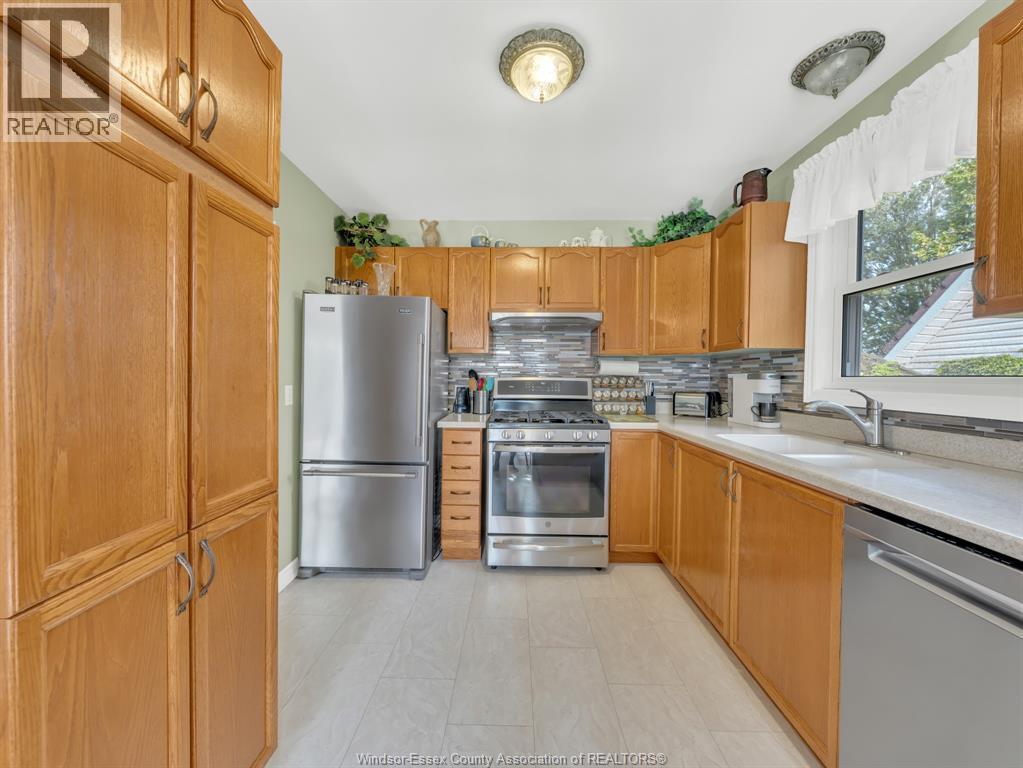 214 PRINCE ALBERT STREET North - 10