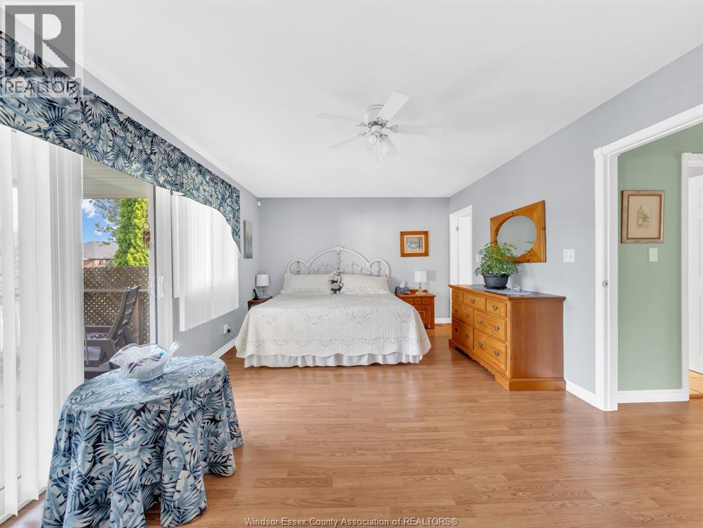 214 PRINCE ALBERT STREET North - 13