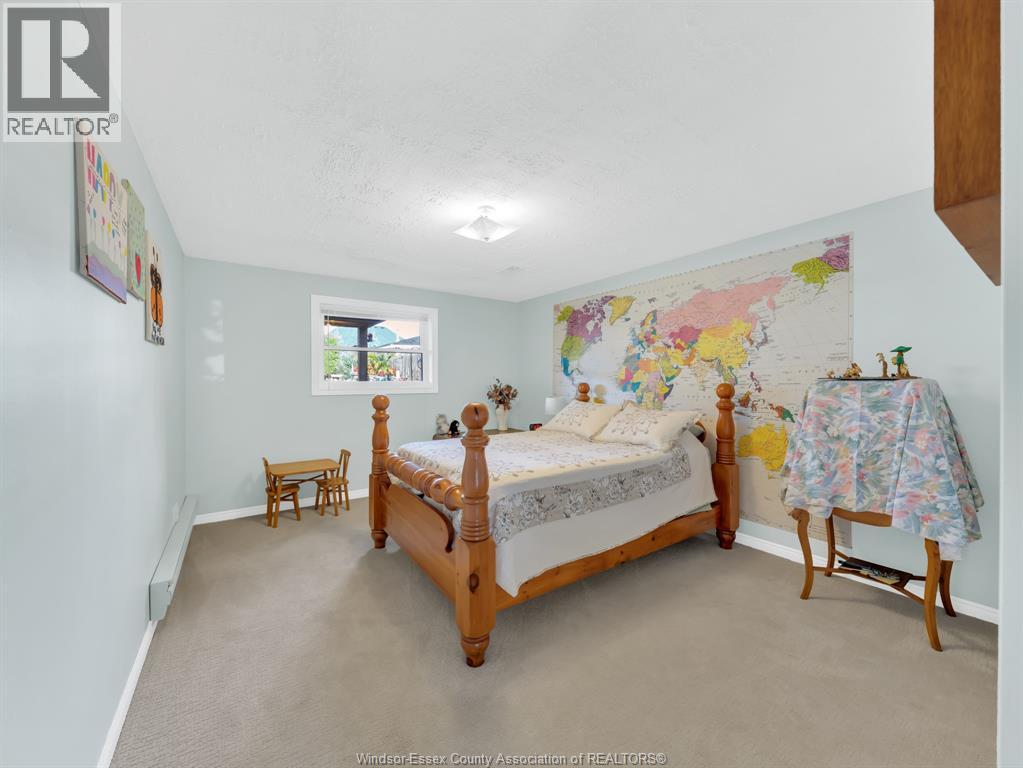 214 PRINCE ALBERT STREET North - 22