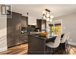4 King Street, Clearview, ON L0M1G0 Photo 12