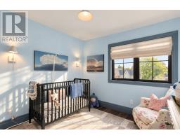 4 King Street, Clearview, ON L0M1G0 Photo 25