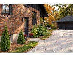 4 King Street, Clearview, ON L0M1G0 Photo 44