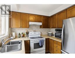 7 Isabella Garden Lane, Whitchurch Stouffville, ON L4A0J9 Photo 12