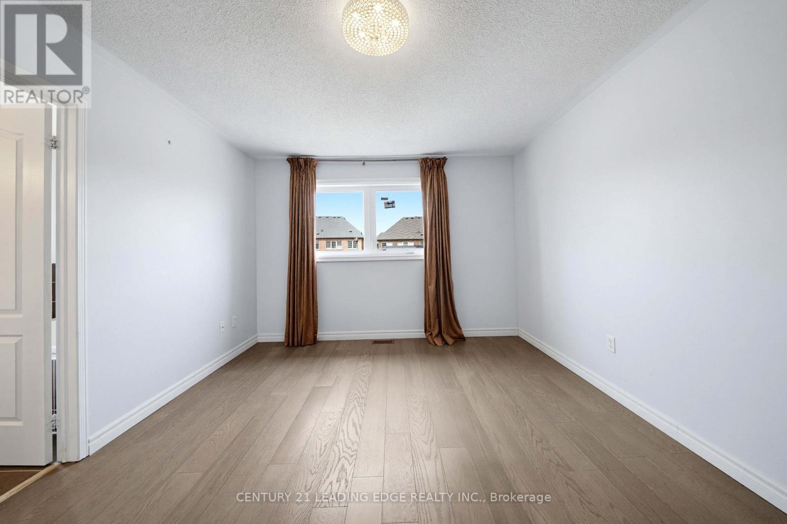 818 Castlemore Avenue, Markham, ON photo 29