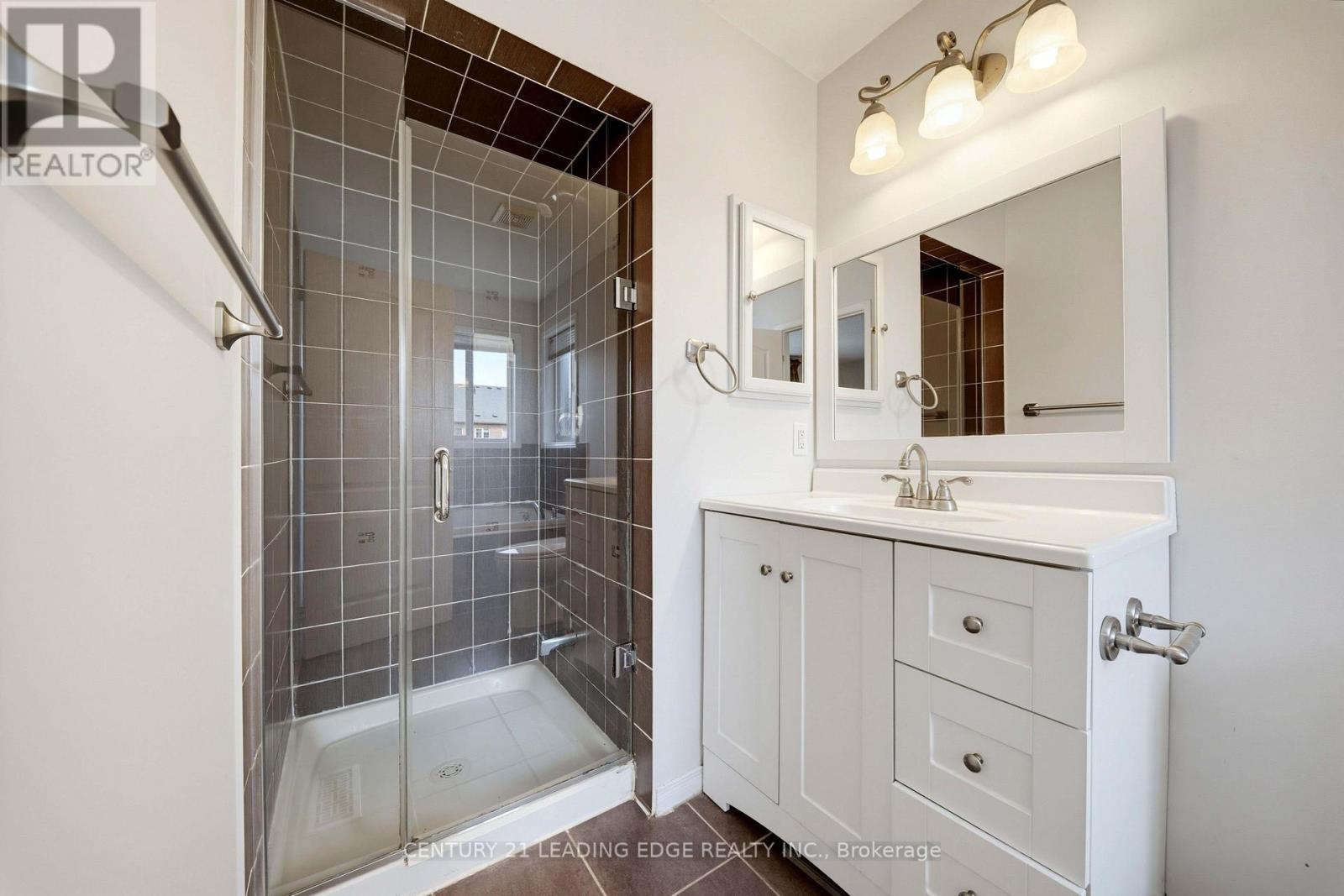 818 Castlemore Avenue, Markham, ON photo 33