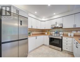 1 Aylesbury Gate, Markham, ON L6C2R6 Photo 13