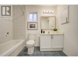 1 Aylesbury Gate, Markham, ON L6C2R6 Photo 25