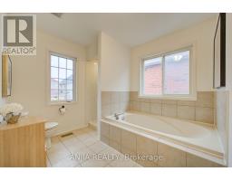 1 Aylesbury Gate, Markham, ON L6C2R6 Photo 31