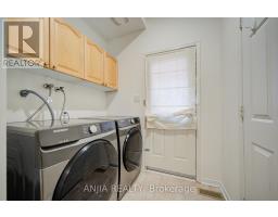 1 Aylesbury Gate, Markham, ON L6C2R6 Photo 37