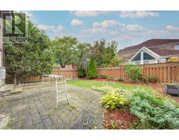 1 Aylesbury Gate, Markham, ON L6C2R6 Photo 48