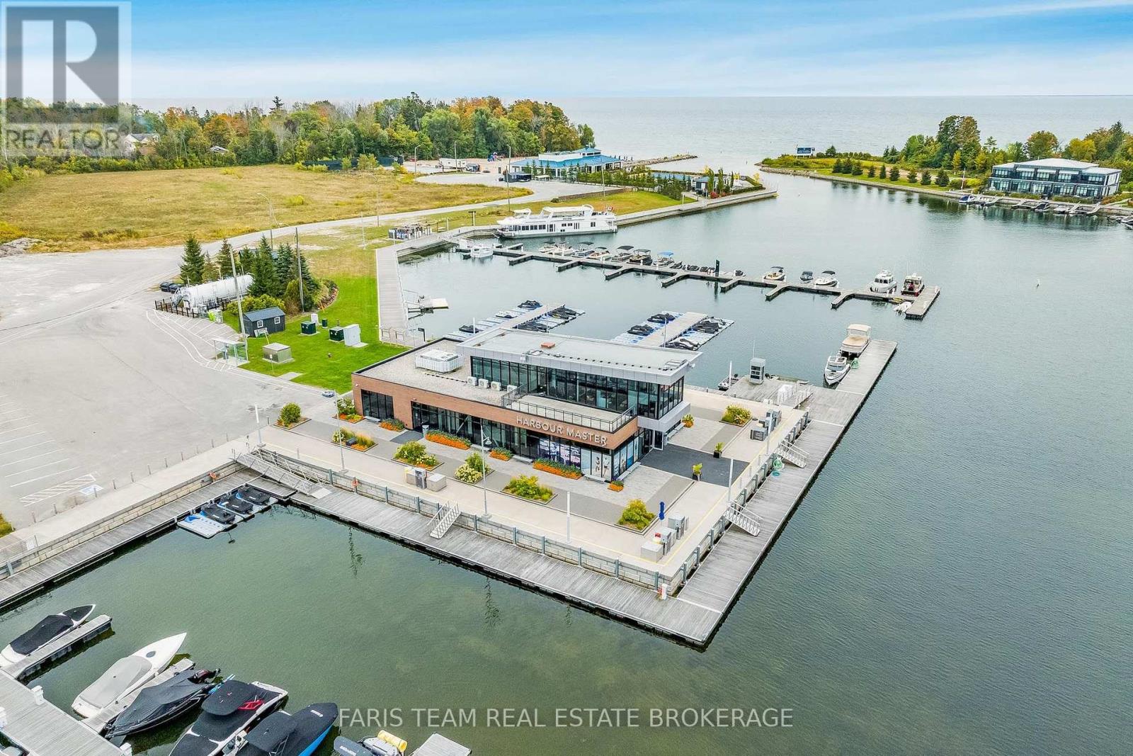 3733 RIVA AVENUE - 25