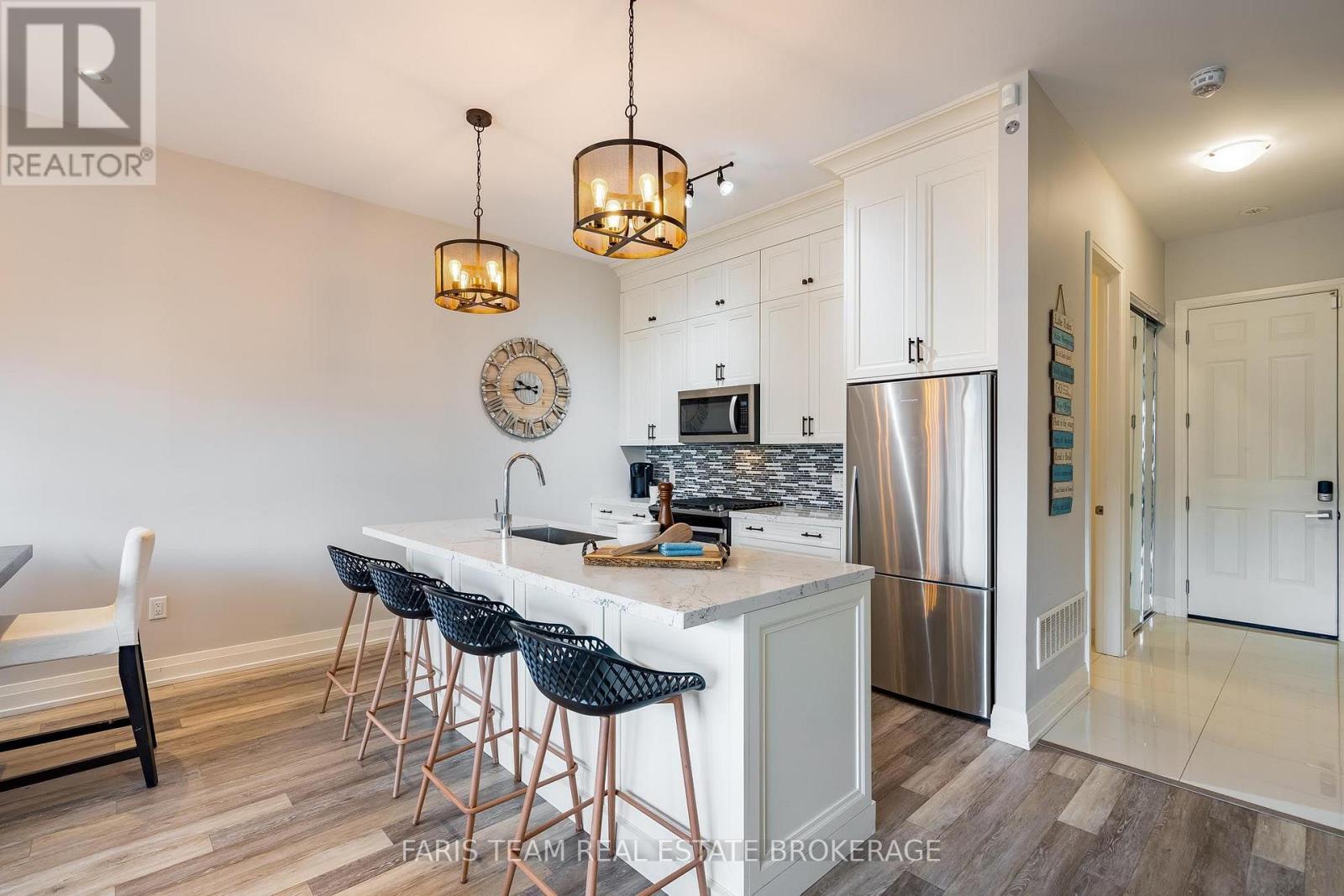 3733 RIVA AVENUE - 3