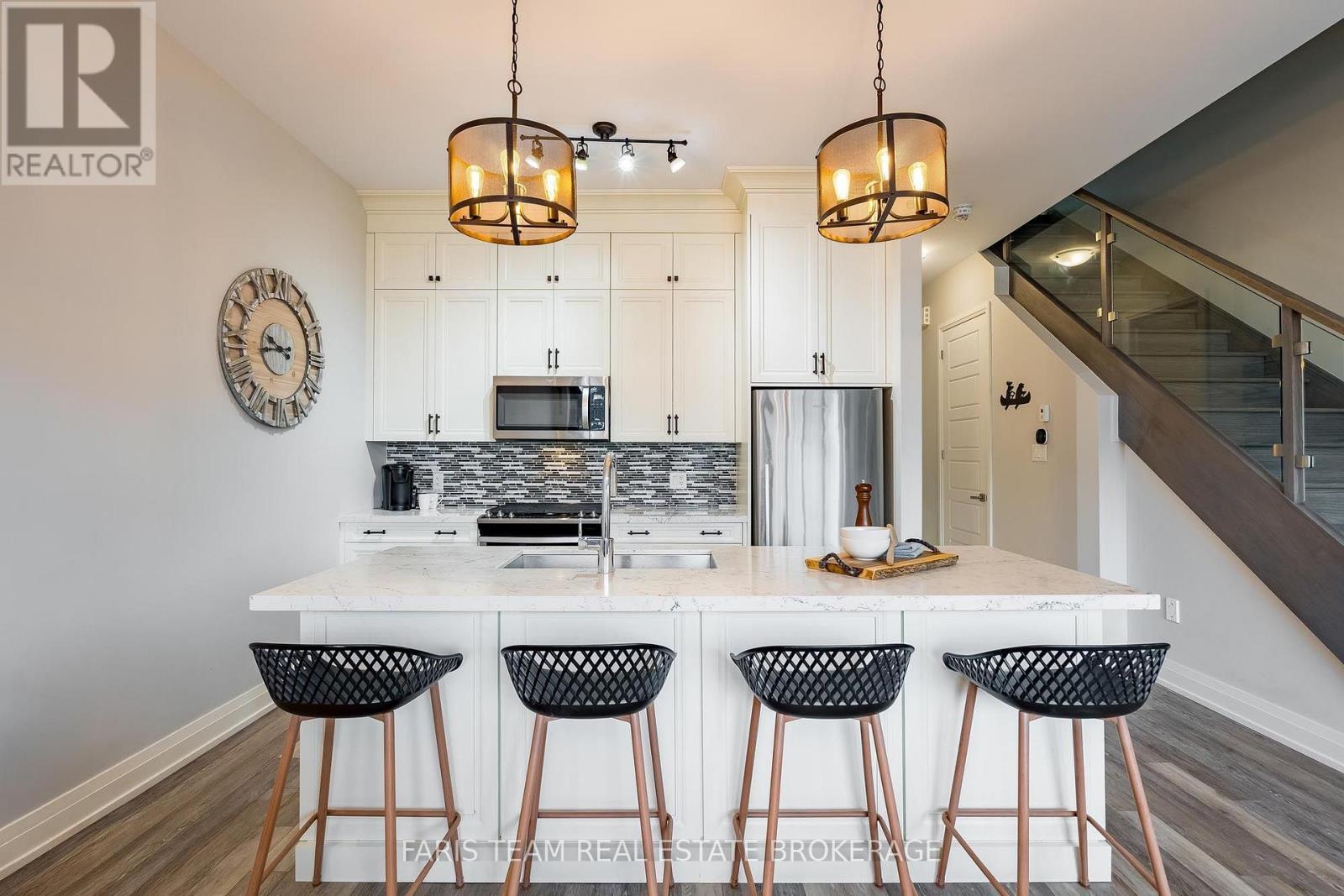 3733 RIVA AVENUE - 5