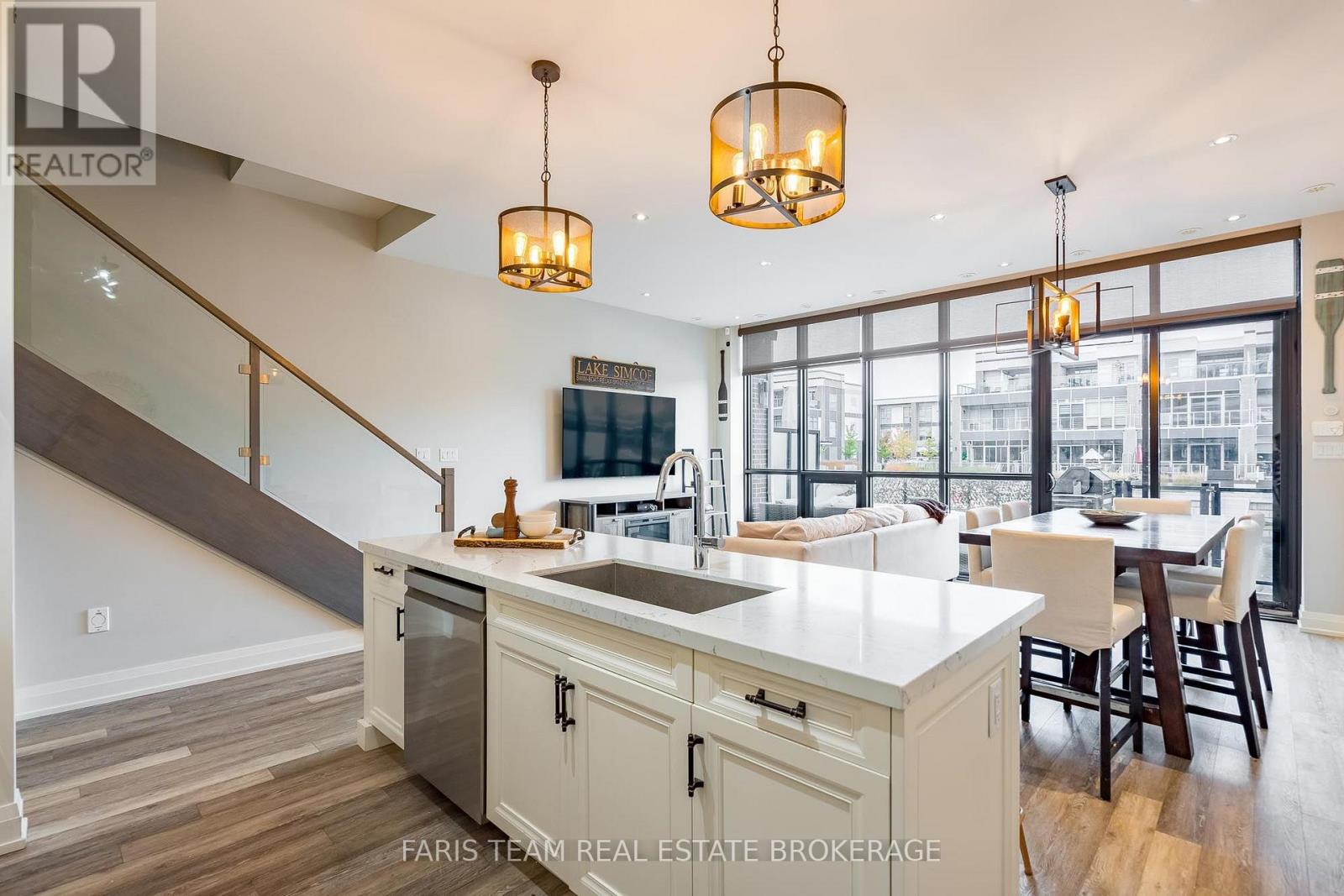 3733 RIVA AVENUE - 7
