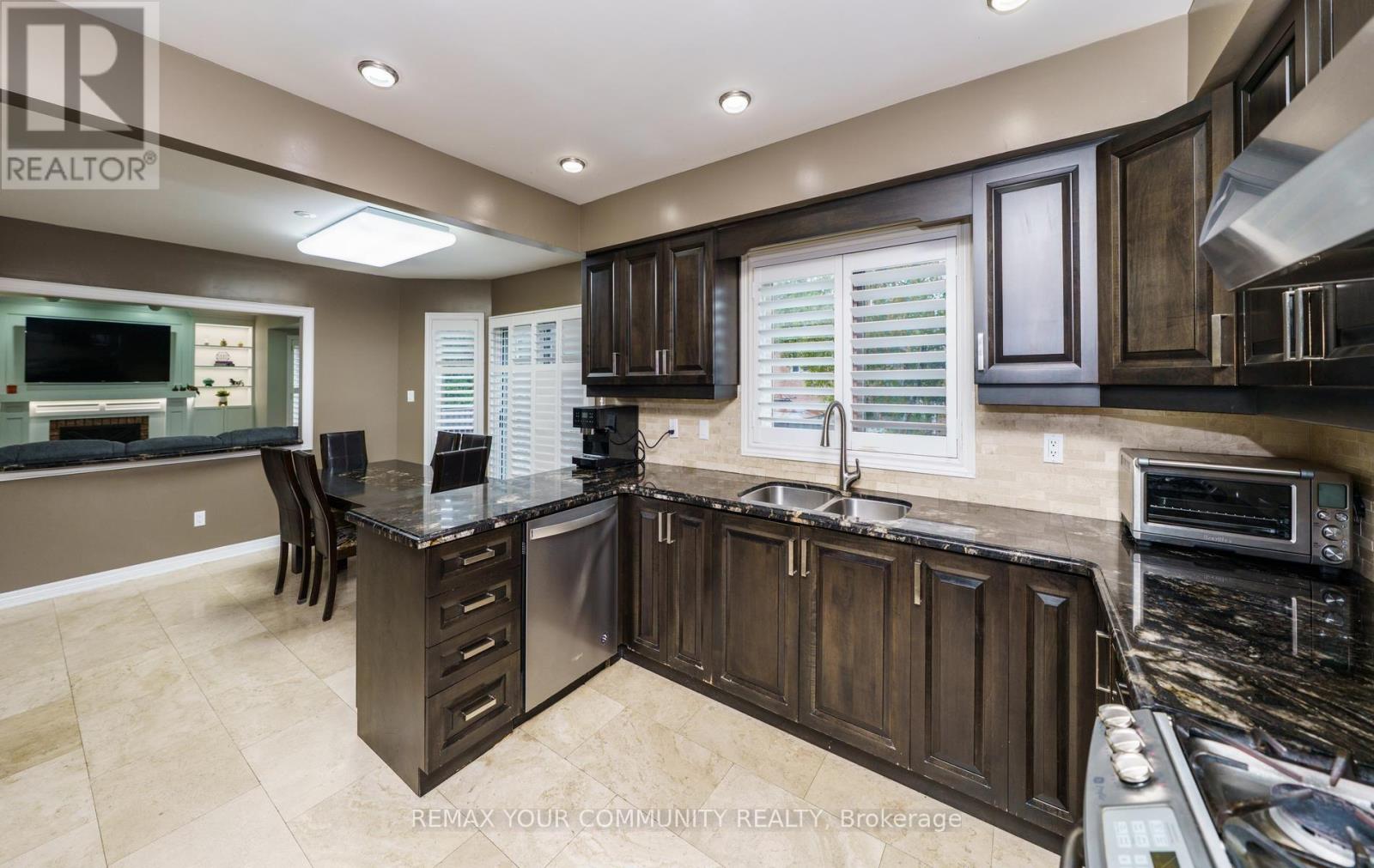 11 HANS DRIVE - 19