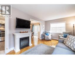 36 Red Oak Drive, Barrie, ON L4N9M3 Photo 10