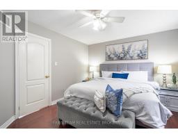 36 Red Oak Drive, Barrie, ON L4N9M3 Photo 13