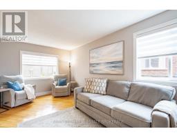 36 Red Oak Drive, Barrie, ON L4N9M3 Photo 9