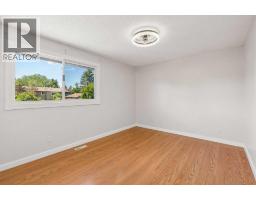 2411 51 Street NE - photo 11