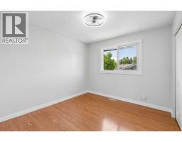 2411 51 Street NE - photo 12
