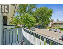 2411 51 Street NE - photo 27