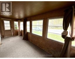 Den - 104 Ontario Street, Burk S Falls, ON P0A1C0 Photo 8
