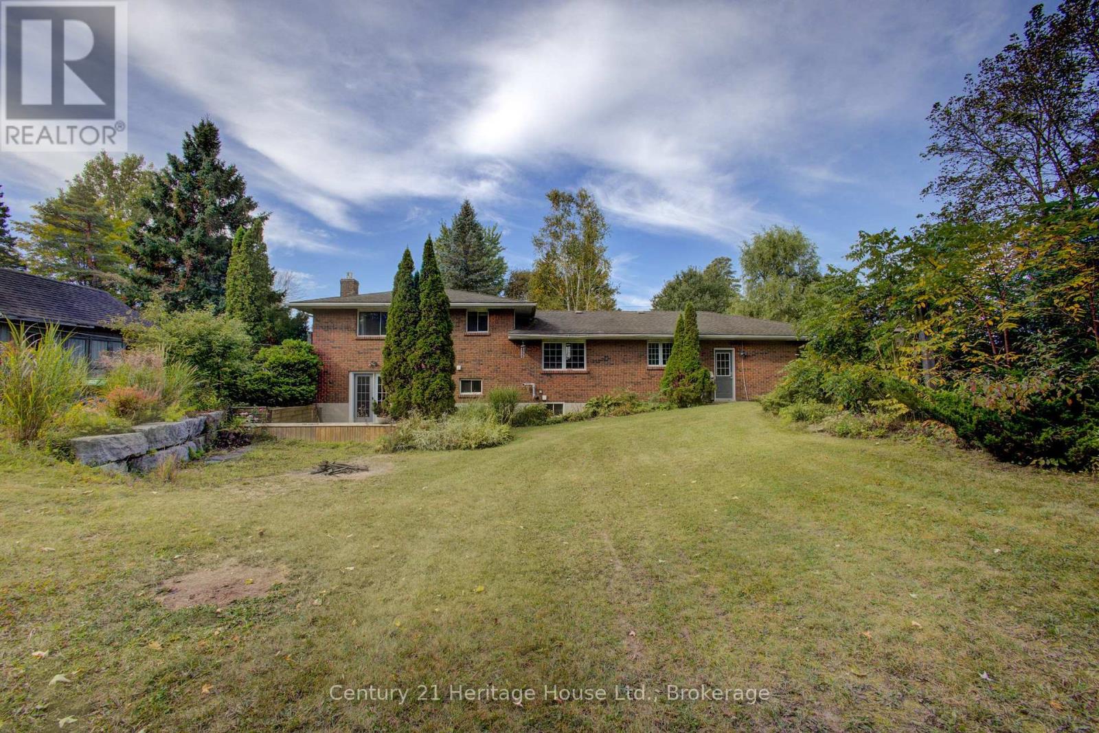 313207 HIGHWAY 6 - 6