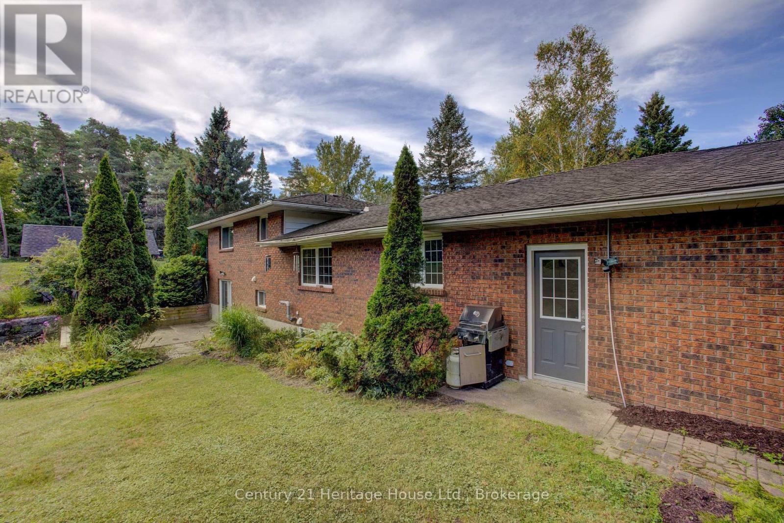 313207 HIGHWAY 6 - 7