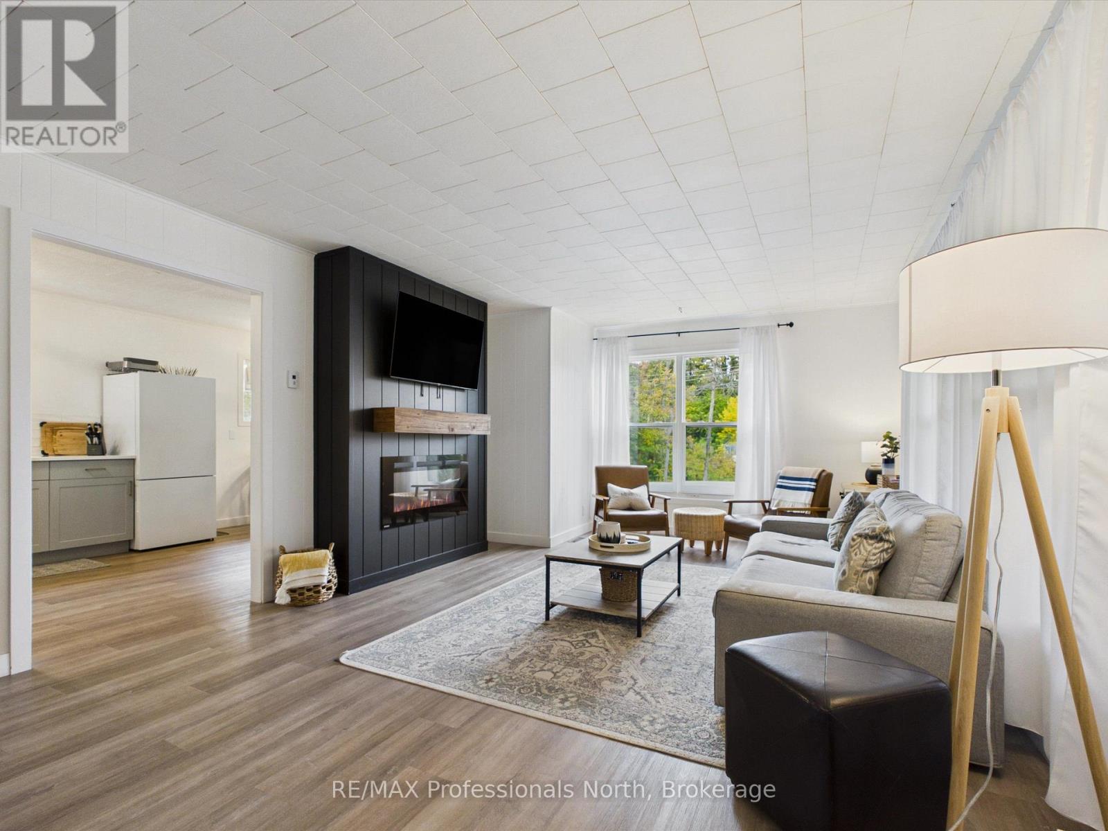 2 SILVER STREET - Image 10
