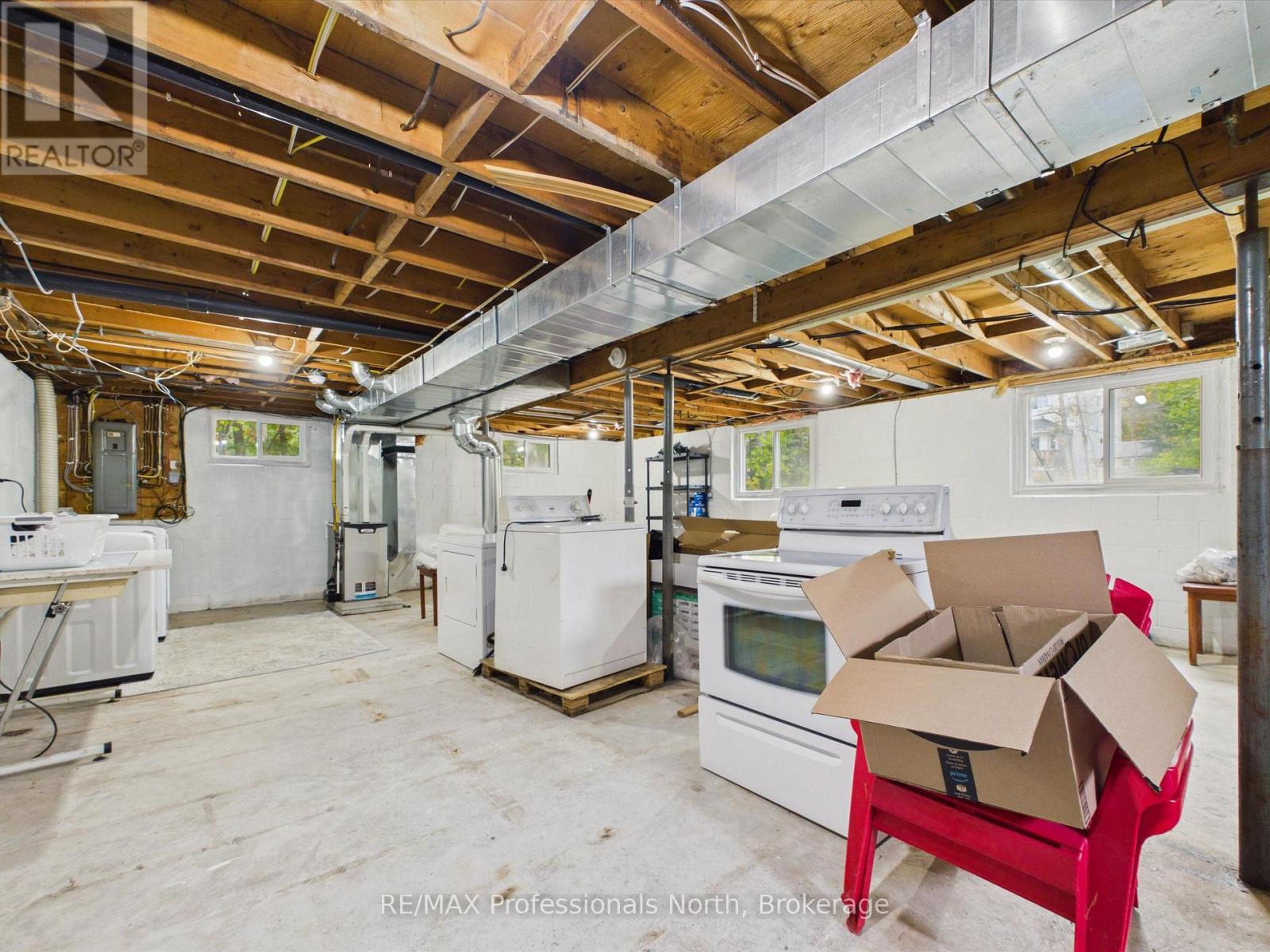 2 SILVER STREET - 20