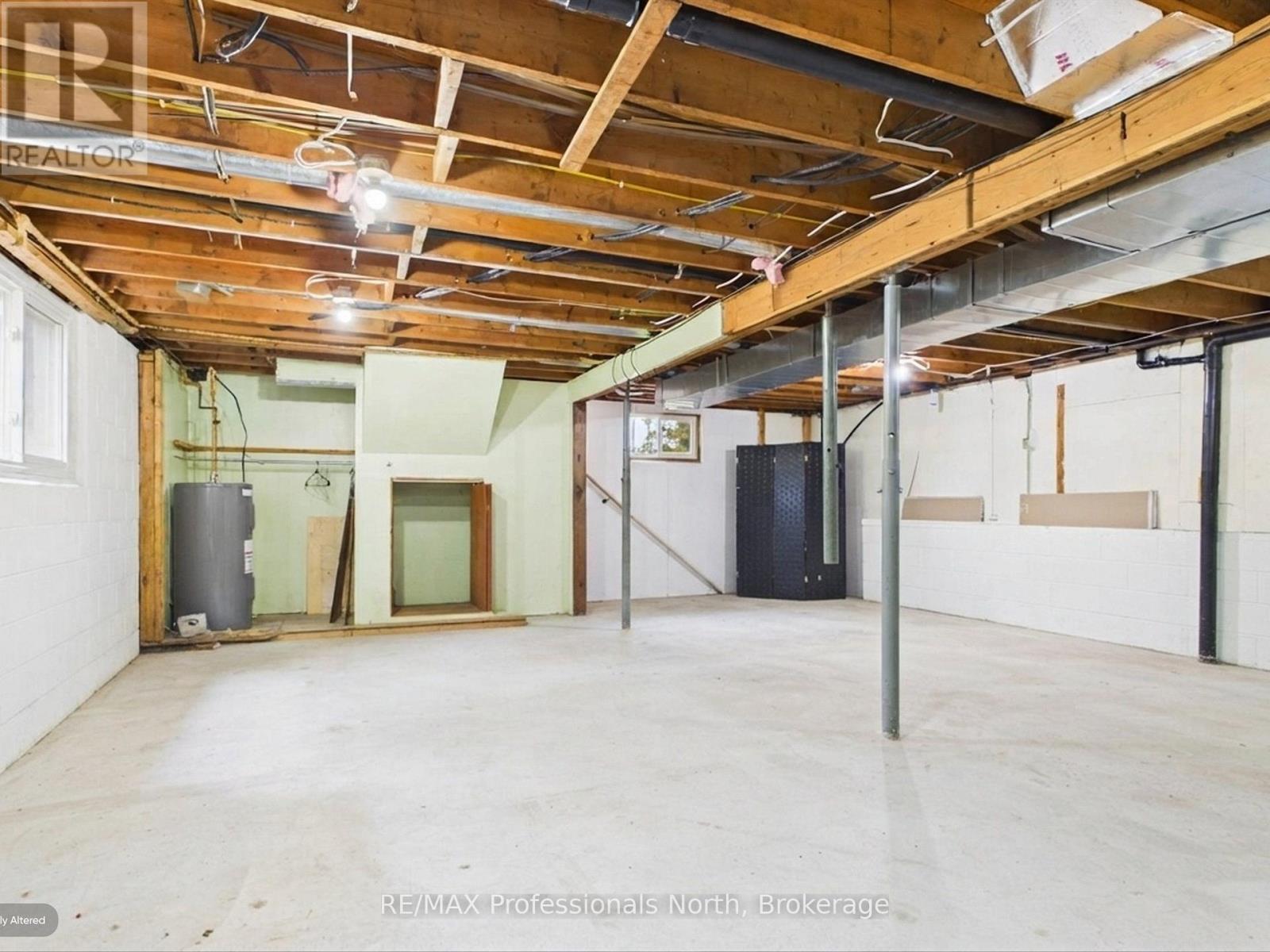 2 SILVER STREET - Image 21