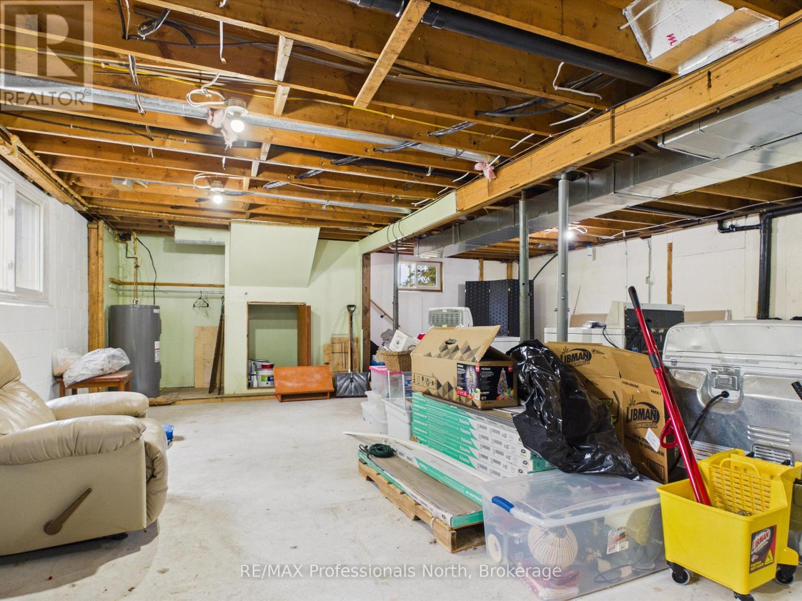 2 SILVER STREET - Image 22