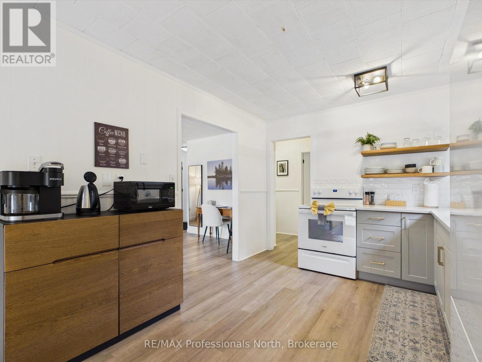 2 SILVER STREET - 7