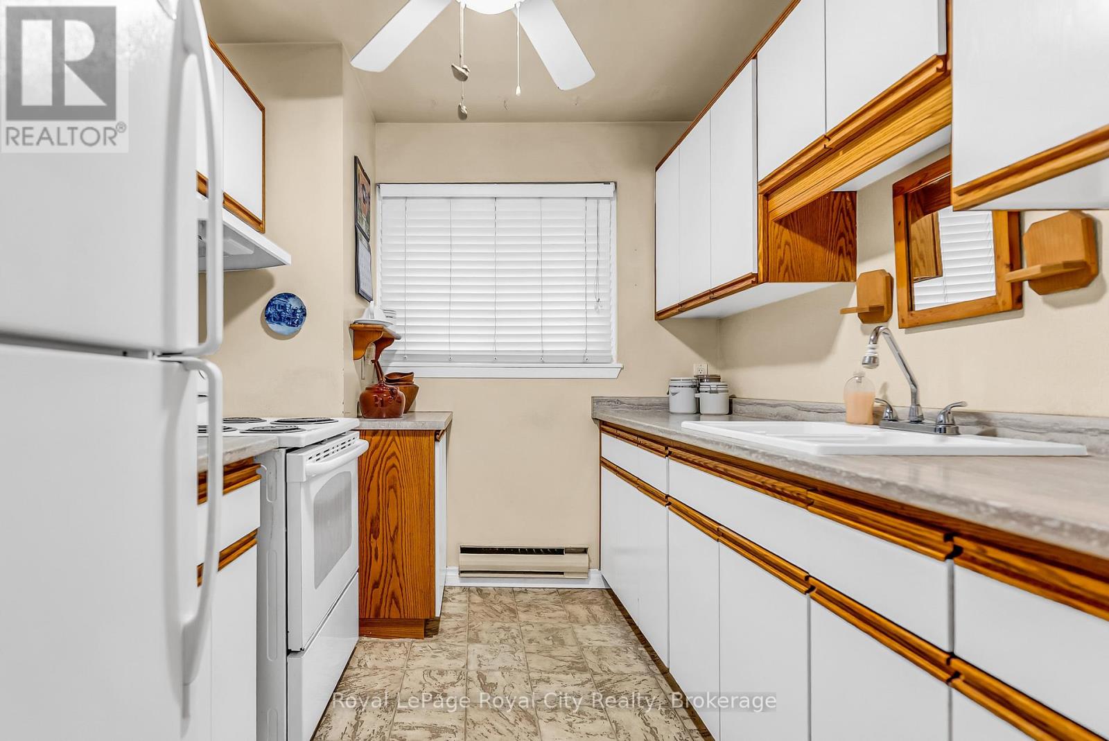 #62 201 SILVERCREEK PARKWAY N - 7