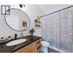 Kitchen - 102 6057 Doumont Rd, Nanaimo, BC V9T0G3 Photo 6