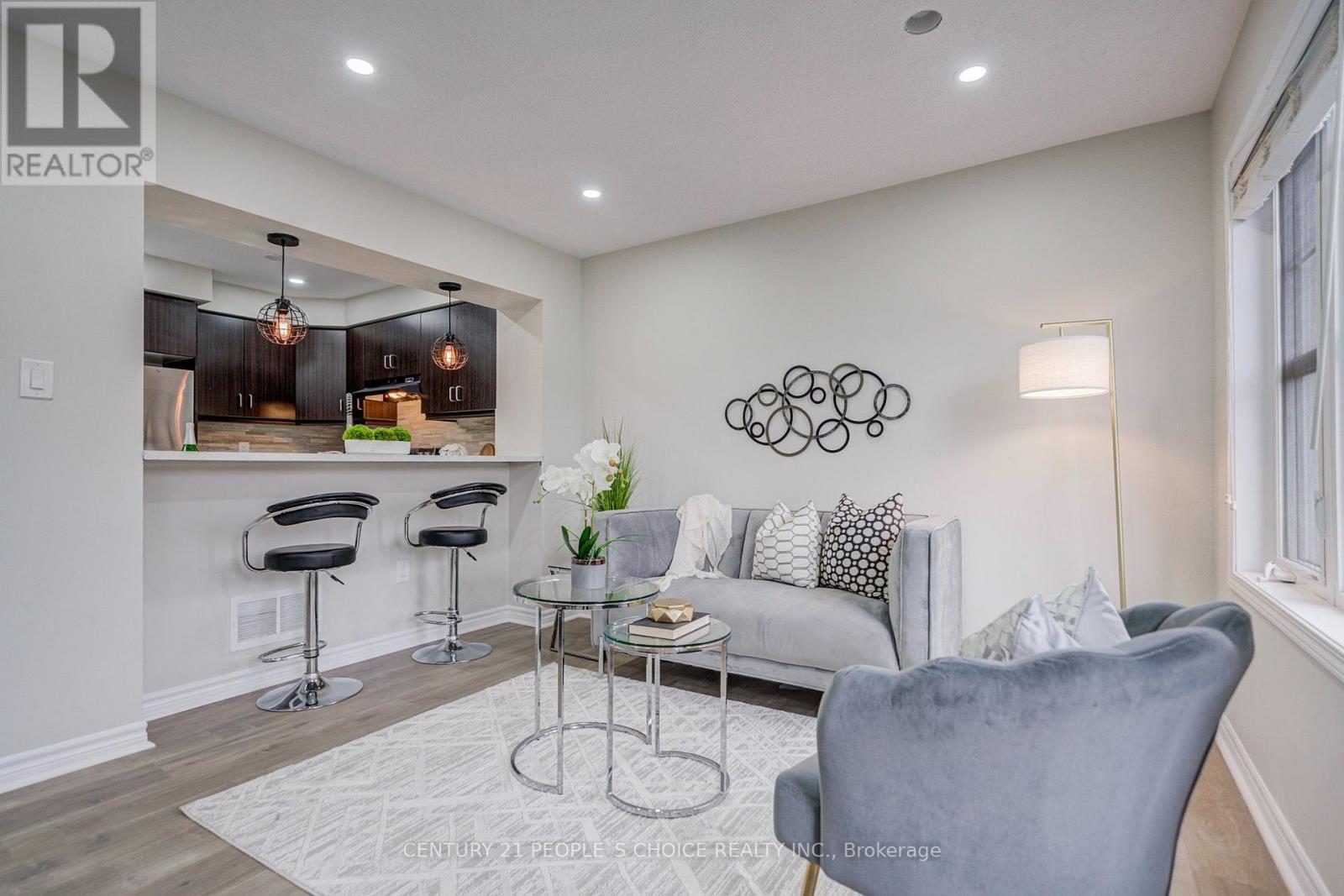 22 QUILLBERRY CLOSE - 32
