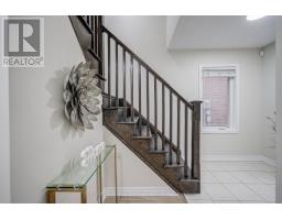 Bedroom 3 - 22 Quillberry Close, Brampton, ON L7A4N8 Photo 8
