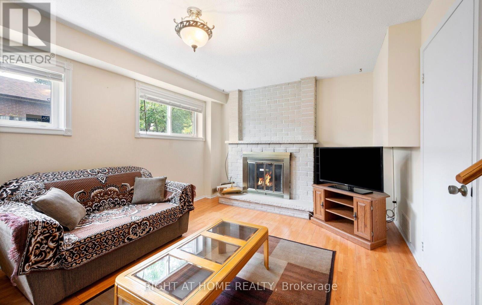 875 MESSENGER MEADOW DRIVE - Image 31