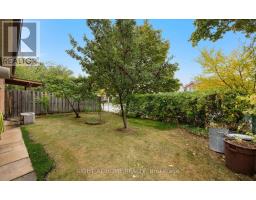 875 Messenger Meadow Drive, Mississauga, ON L5C3T1 Photo 39