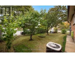 875 Messenger Meadow Drive, Mississauga, ON L5C3T1 Photo 40