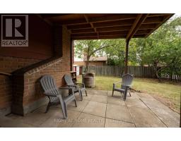 875 Messenger Meadow Drive, Mississauga, ON L5C3T1 Photo 41